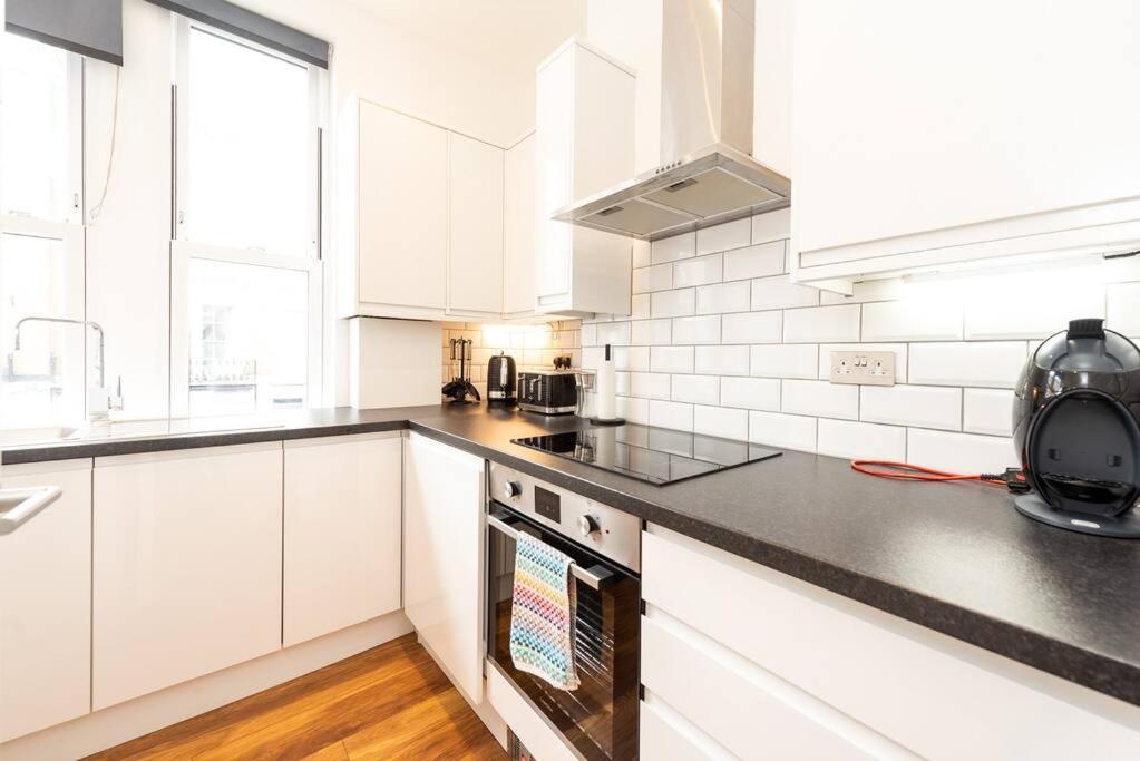 Beautiful Apartment By Hyde Park Ss2 London Exterior photo